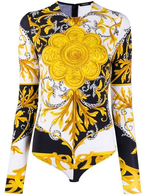 t shirr versace 150 euro|farfetch versace vest.